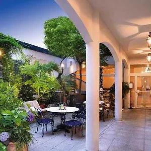 3* Hotel Gloria & Avenue